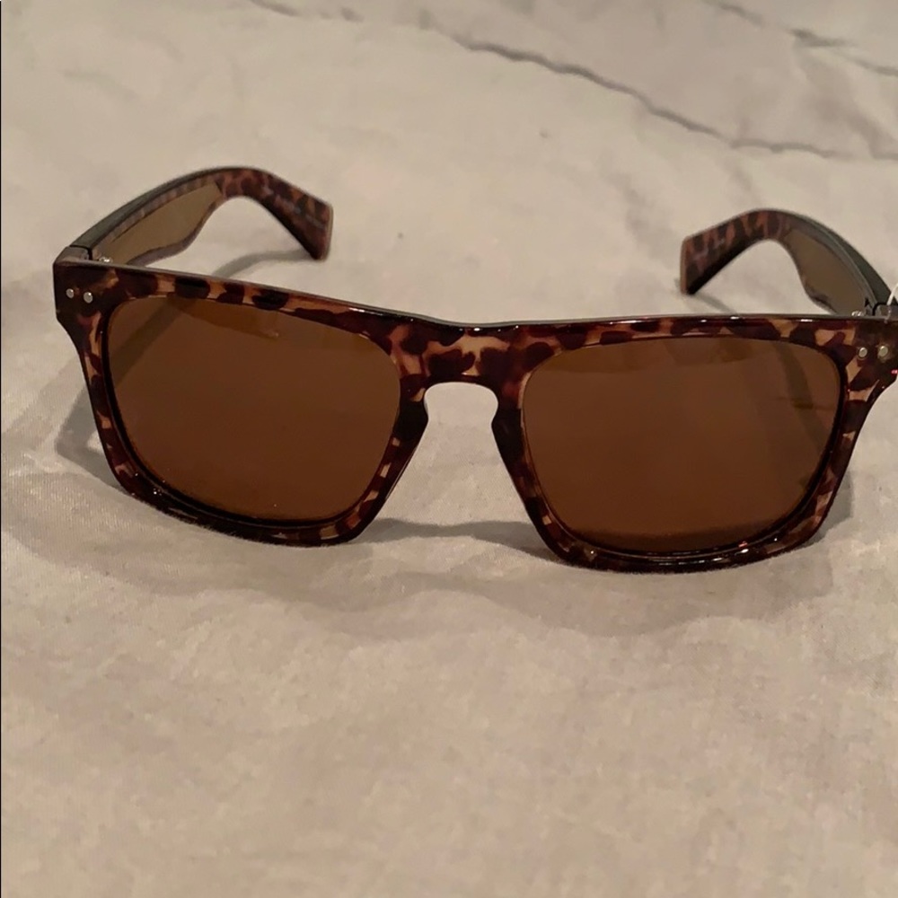 Modified Square // Tortoise - image 4